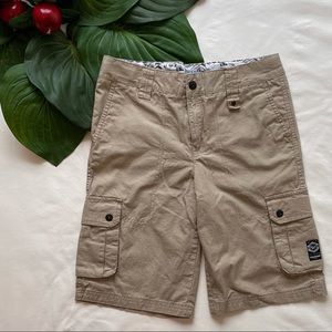 Shaun White Flat Front Khaki Cargo Shorts w/Adjustable Waist XL / 16 (Boys)
